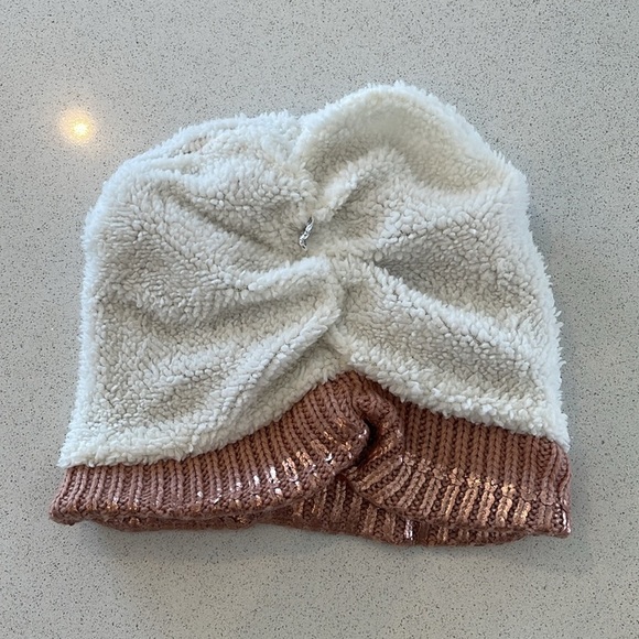 Rose Gold Beanie - Picture 4 of 6